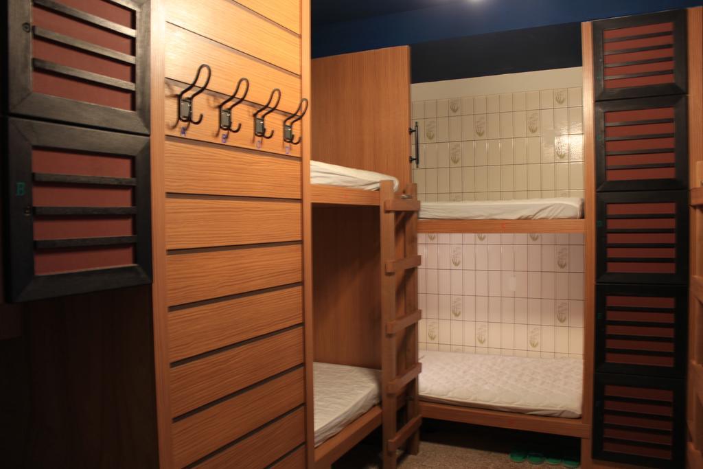 Hsin Hsin Hotel Miaoli Extérieur photo